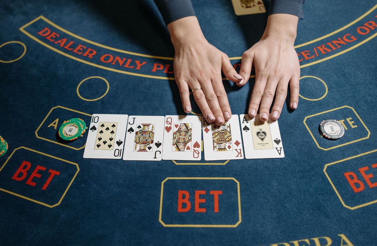 Clover Casino Welcome Bonus